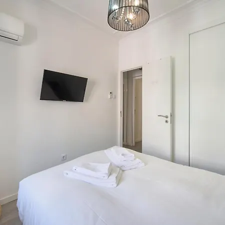 Apartman Elegant 3-bedroom With Tejo River View In Alameda Lisboa