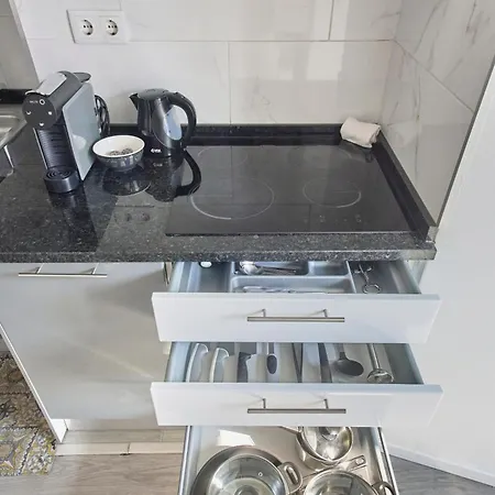 Elegant 3-bedroom With Tejo River View In Alameda * Lisbon