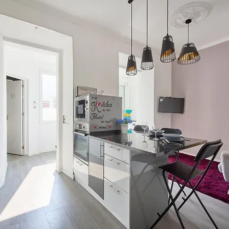 Elegant 3-bedroom With Tejo River View In Alameda Apartman Lisboa