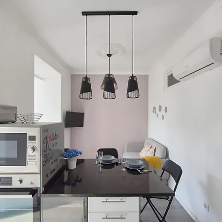 شقة Elegant 3-bedroom With Tejo River View In Alameda