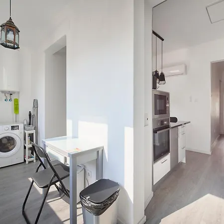 Apartment Elegant 3-bedroom With Tejo River View In Alameda